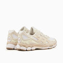 GEL-NYC White Feather Grey