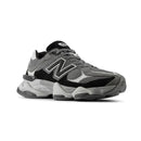 9060 - Black Castlerock