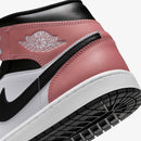Air Jordan 1  Pink